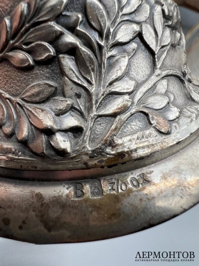 Крюшонница «Охота на кабана» с половником и 5 бокалами. Металл, WMF, ок. 1900