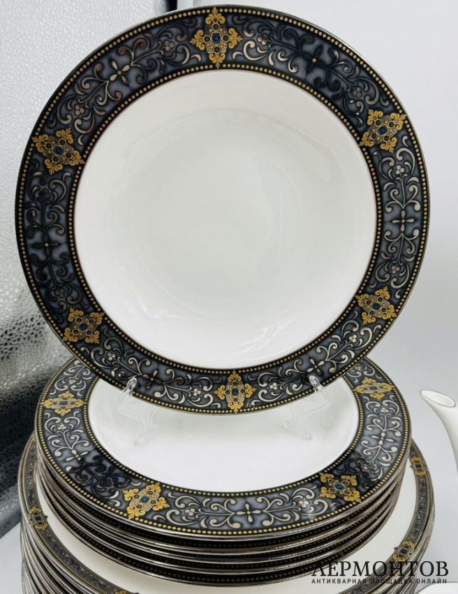 Чайный и столовый сервиз «Vintage Jewel» на 47 предметов. Фарфор, Lenox, США, 20 век