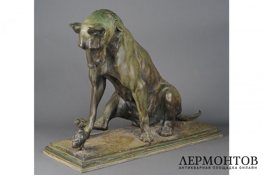 Скульптура Собака с цыпленком. Италия, автор Antonio Amorgasti, 1923 г. Бронза