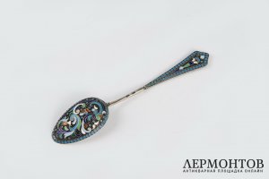Ложка десертная с эмалью . Серебро 84 пробы. Российская империя, XIX век.