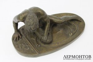 Скульптура Умирающий галл. Бронза. Европа, 2-я половина 19 века.