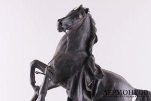 Конь с упавшим всадником. П.К. Клодт. Чугун. СССР, Касли, 1958