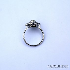 Золотое кольцо с сапфирами и бриллиантами, 750 проба