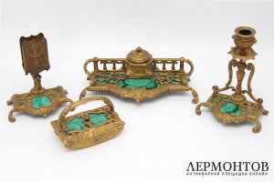Письменный прибор. Бронза, малахит. Европа, XIX век.