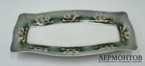 Блюда Кувшинка в ст. Модерн 3 шт. Россия, М. Кузнецов, 1900-е гг. Фарфор, роспись.