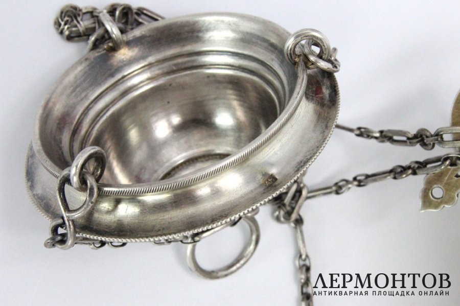 Массивная лампада, русский стиль. Серебро 84 пробы. Россия, 1870 г.