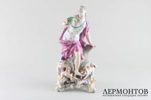 Статуэтка. Фигура Аллегория осязания из серии Пять чувств. Германия.