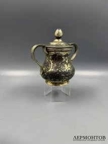 Сахарница в неорусском стиле. Серебро 84 пробы, чернь, Россия, 1878 год
