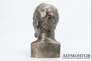 Бюст Феликса Эдмундовича Дзержинского. СССР, ск. О. С. Ключкин, 1970-1980 гг. Металл.
