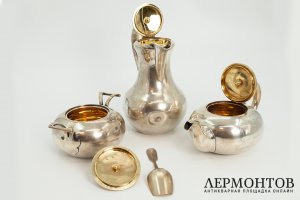 Чайно-кофейный сервиз. Российская Империя, фирма И. Сазикова, 1869-1870 г. Серебро.