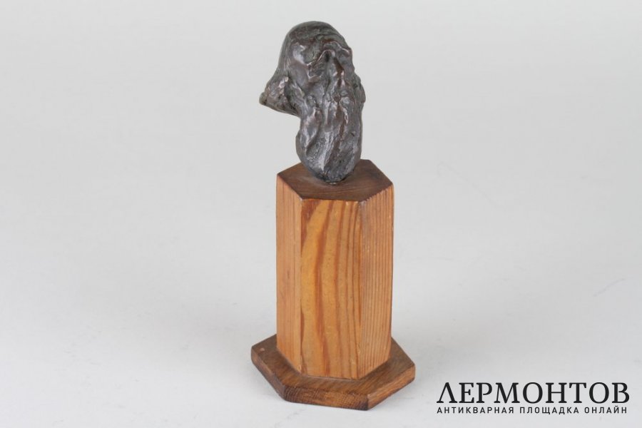 Бюст Голова старца. Бронза. Россия.