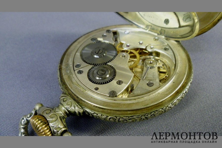 Карманные часы Паровоз. Металл. Швейцария.  часовая мануфактура Regulateur.