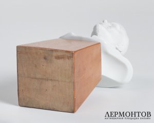 Бюст «Ленин». Фарфор, Herend, Венгрия