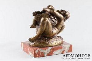 Скульптура Леда и лебедь. Франция, Pradier, 19 век. Бронза.