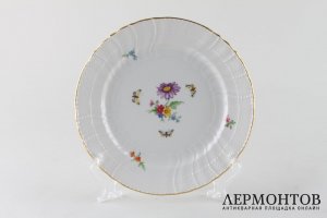 Тарелка Цветы и бабочки. Фарфор, роспись. Германия, KPM, 1943-57.