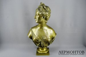 Кабинетная скульптура Диана. Бронза, патинирование. Франция, XIX век. По мод. Гудона.