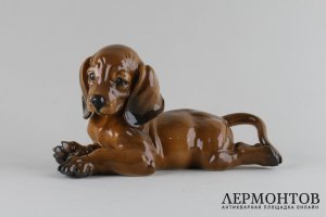 Статуэтка Щенок таксы. Фарфор.  Фабрика Rosenthal, Германия, сер. XX в.
