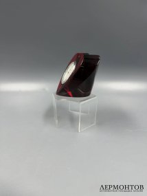 Настольные часы «Puffed Heart». Рубиновый хрусталь, Baccarat, Франция
