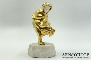 Антик. скульптура Ребенок на ветру.  Франция, 1910-1920 гг. Бронза, литье, золочение.