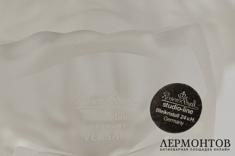 Пресс-папье Medusa Lumiere White 2 шт. Германия, фирма Rosenthal, Versace, 2000 гг.