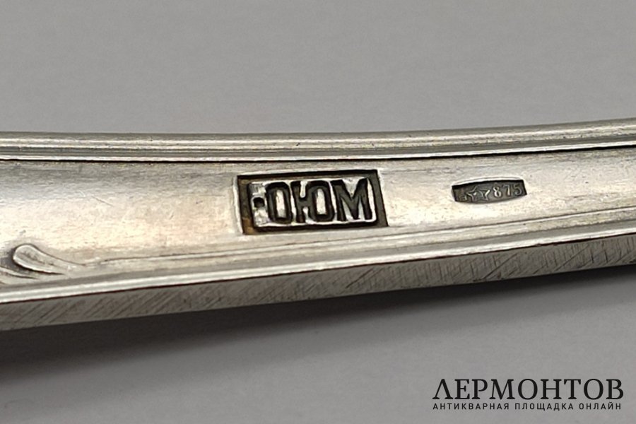 6 столовых ложек с растительным орнаментом. Серебро 875 пр. СССР, Мстера, 1970.