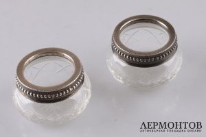 Пара солонок. Серебро 950 пробы, стекло. Франция, начало XX века.
