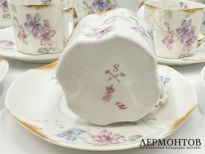 Чайный сервиз с цветочной росписью. Россия, фабр.Друцкой-Любецкого, 1900-е гг. Фарфор