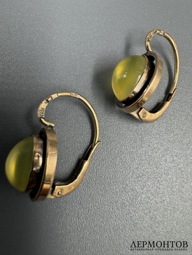 Серьги с кабошонами. Золото 56 пробы, Россия, 1908–1917 годы