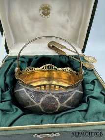 Сахарница и щипцы для сахара. Серебро 875 пробы, золочение, СССР, 2-я половина 20 века