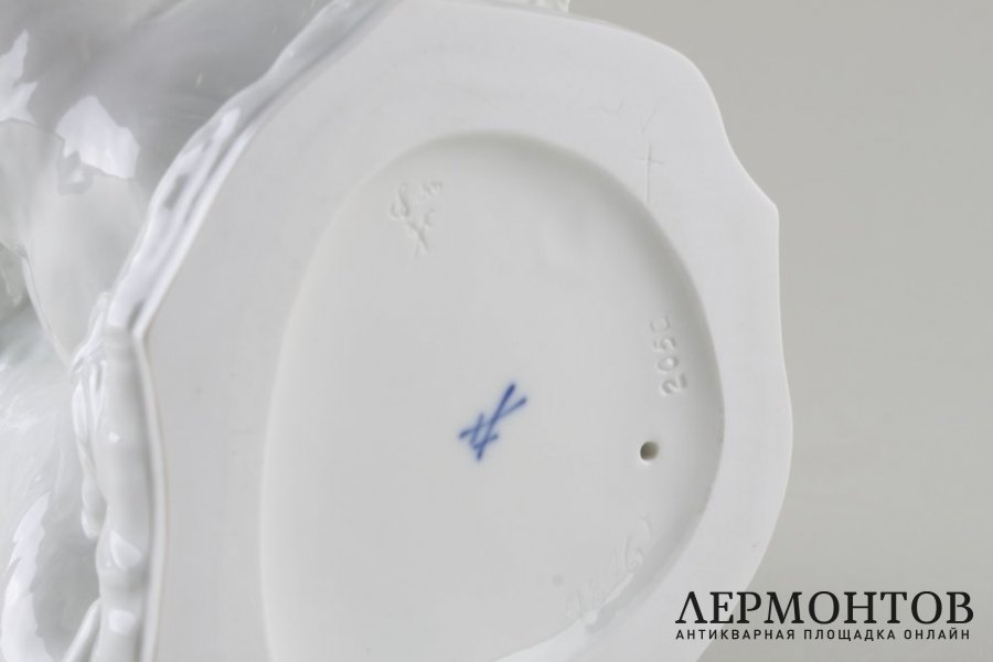 Статуэтка Молодые играющие медведи. Фарфор.  Meissen, Германия, Alexander Struck.