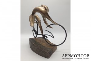 Скульптура Велосипедист. Металлический сплав, литье. После 1970-х гг.