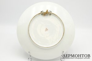 Блюдо Охотники. СССР, Дулево, 1934-37. Фарфор, роспись. 