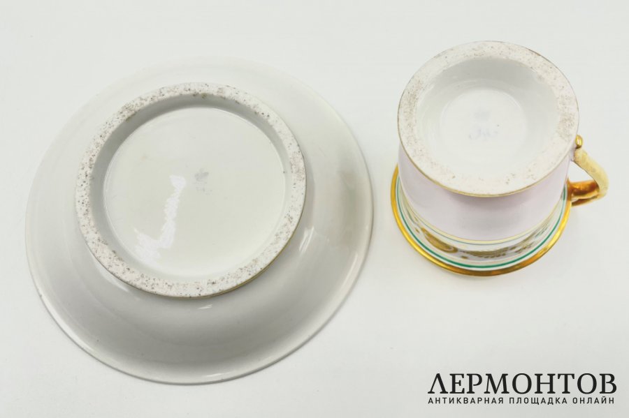 Чайная пара из Михайловского сервиза. Россия, Императорский завод, 1819-1850-е гг.