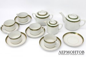 Сервиз чайный на 4 персоны. Фарфор. Россия, заводы Кузнецова, 1889-1917.