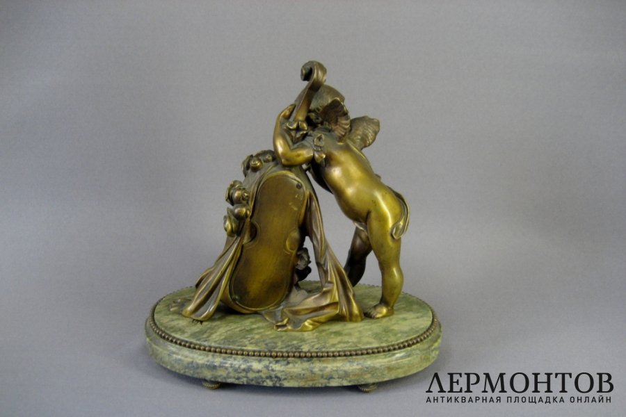Амур, играющий на виолончели. Бронза, патинирование, мрамор. Европа, XIX век.