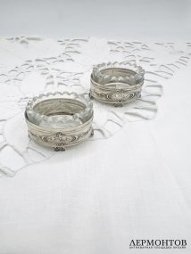 Парные солонки в стиле модерн. Серебро 84, стекло, Лорие, Е. Черятов, 1908–1917