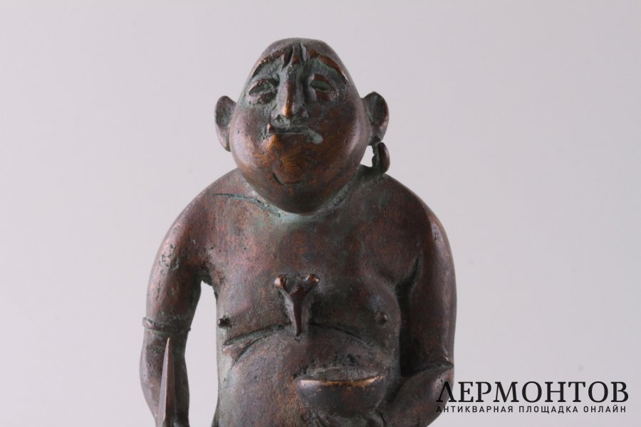 Триптих Мелкие страсти. С.А. Савин. Бронза, камень. Россия, 1980-2000-е гг.
