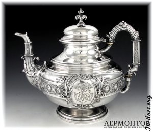 Чайный сервиз с подносом. Серебро 950. Франция