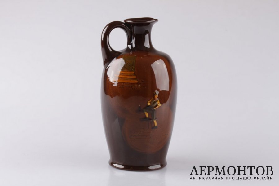 Кувшин под виски. Royal Doulton England. Фаянс, начало XX века.