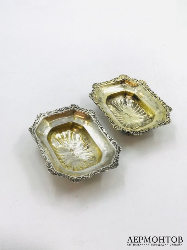 Парные солонки. Серебро 84 пробы, Россия, 1873 и 1875 годы