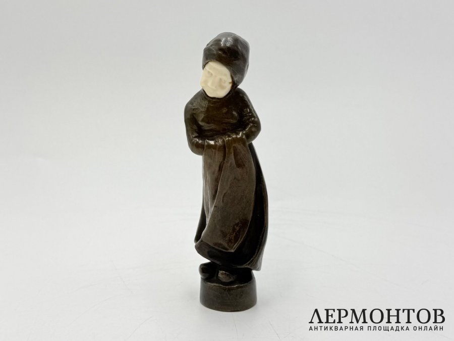 Статуэтка Девочка в ст. Модерн. Австрия, П. Терещук, 1900-е гг. Бронза, кость.