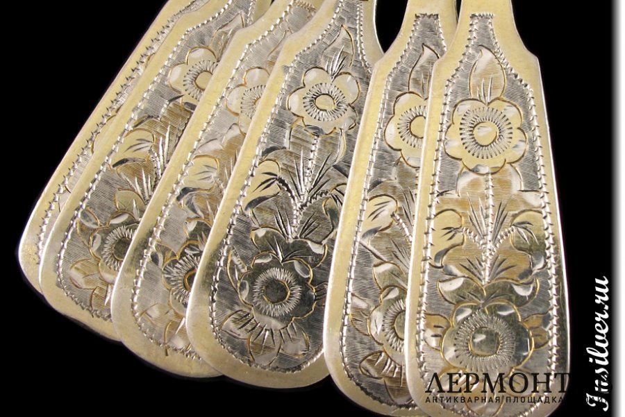 Десертный набор на 12 персон. Левин. Серебро 84. Российская империя