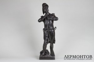 Скульптура Гренадер. Франция, Париж, по модели Dumage, 1888 г. Бронза. Экспертиза.
