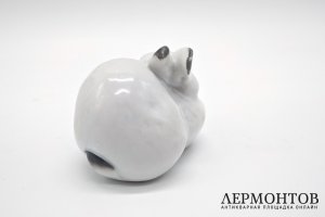 Статуэтка Заяц-беляк. Фарфор, роспись. СССР, ЛФЗ, 1950-60е гг.
