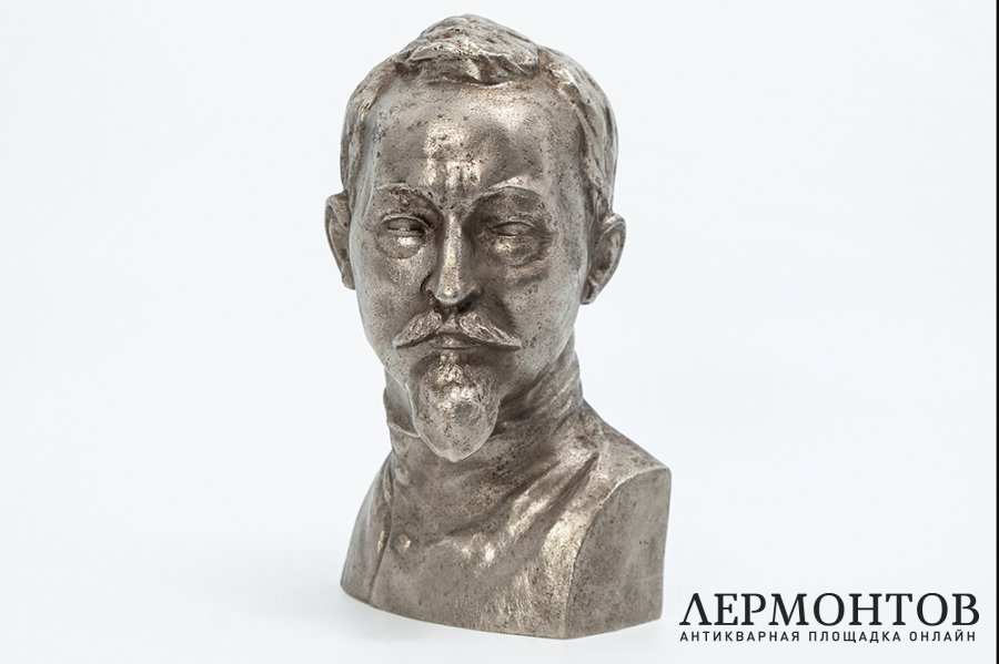 Бюст Феликса Эдмундовича Дзержинского. СССР, ск. О. С. Ключкин, 1970-1980 гг. Металл.