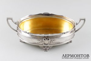 Ваза для фруктов с латунной вставкой. Серебро 800 пробы. Австрия, Вена, XX в.