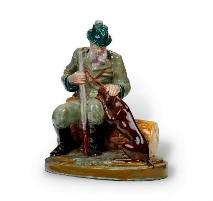 Статуэтка «Охотник с собакой на привале». Керамика, RAKO, Чехословакия, 1940–1950 год