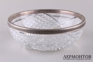 Ваза с хрустальной вставкой в классическом стиле. Серебро 800 пробы. Германия, к.19 в