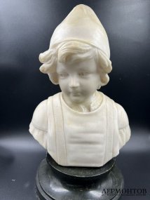 Бюст юноши. Мрамор, Италия, 19 век