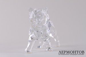 Статуэтка Собака. Франция, фирма Baccarat. Хрусталь, резьба.